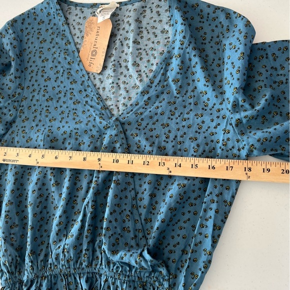 Natural Life Women’s Short Sleeve Romper Floral Beachy Boho Coastal Blue Small - Picture 11 of 14